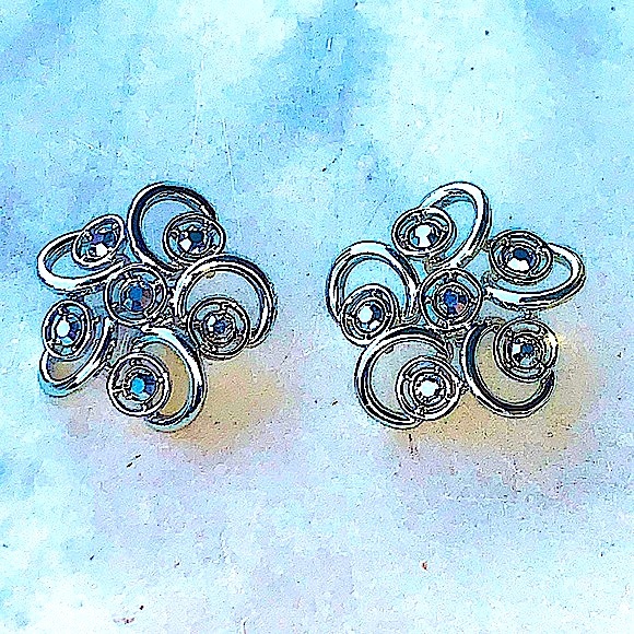 SARAH COVENTRY SILVER CRYSTAL BROOCH & EARRING DEMI PARURE 2 PC SET VINTAGE - Picture 4 of 14